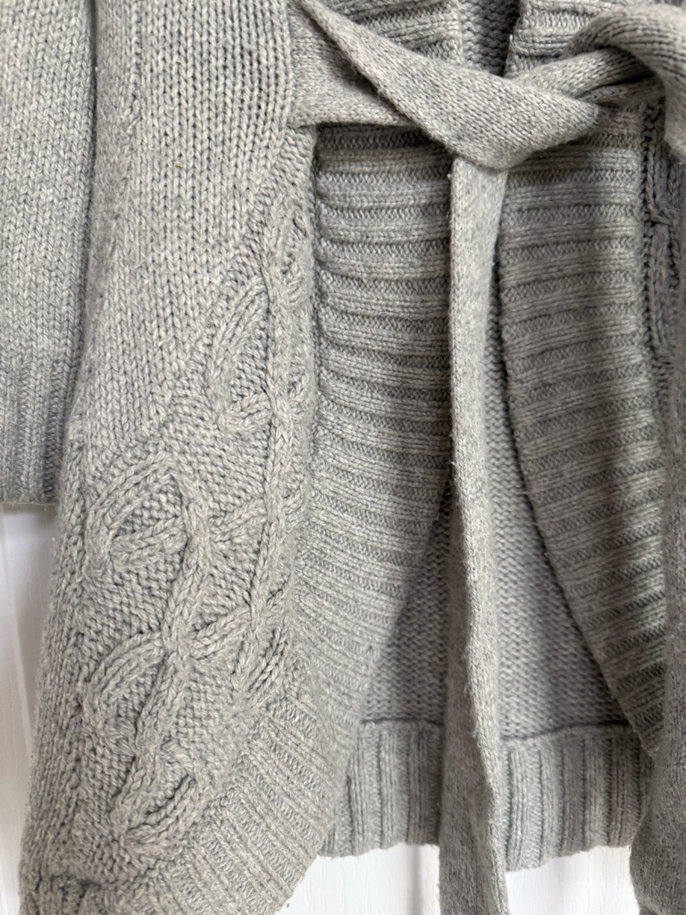 Beth Bowley Light Gray Cable-Knit Belted Cardigan - Picture 4 of 12